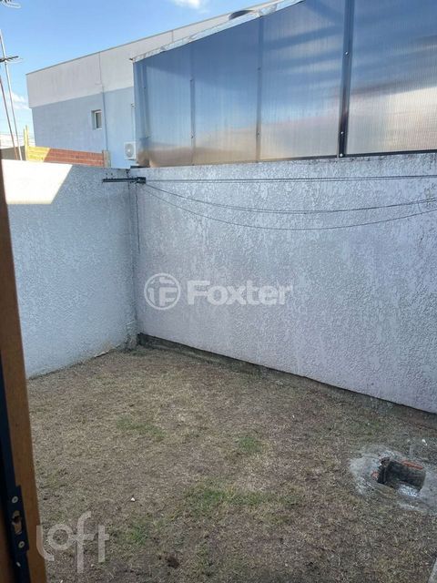 Image 8 - 853460