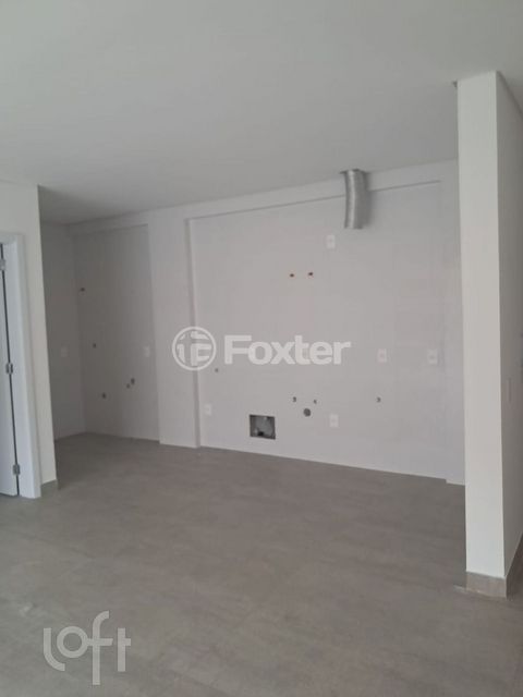 Image 3 - 853729