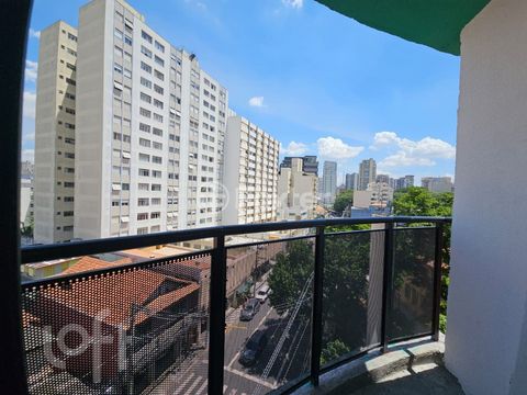 Image 5 - 853904