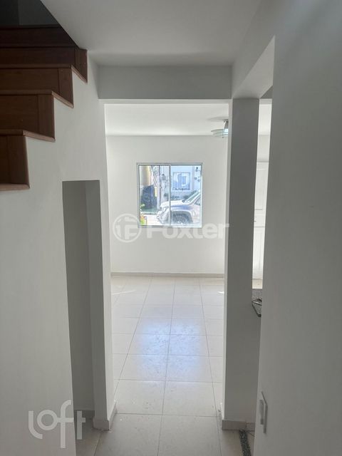 Image 3 - 853942