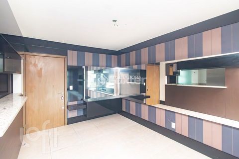 Image 19 - 854031