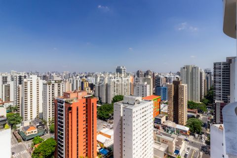 Image 7 - 854047