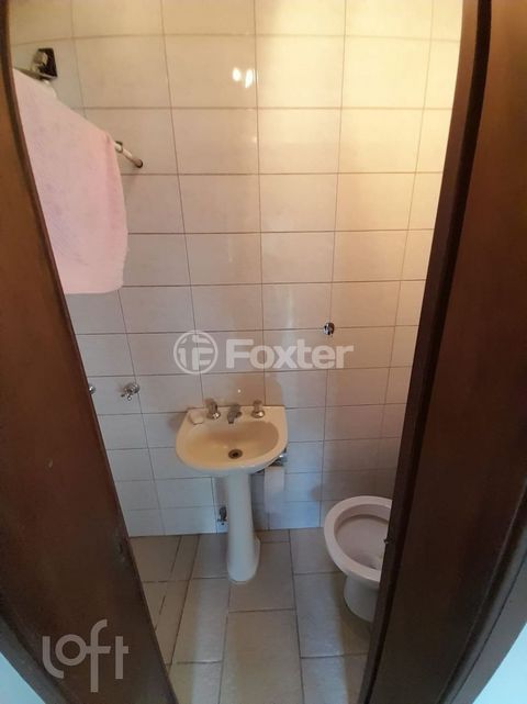 Image 8 - 854119