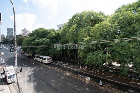 Image 11 - 854128