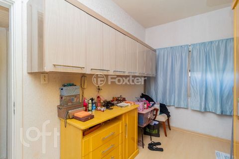 Image 17 - 854273