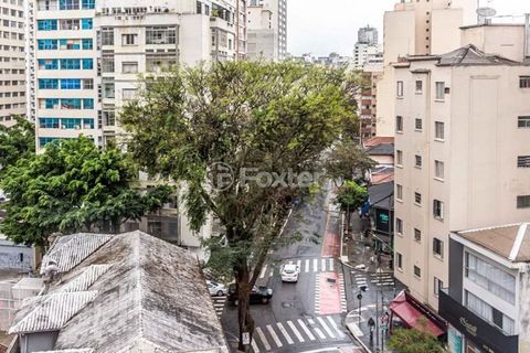 Image 11 - 854273