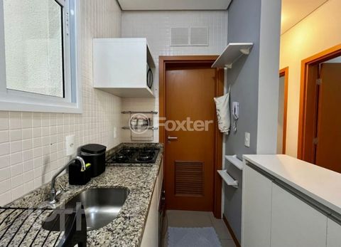 Image 9 - 854278