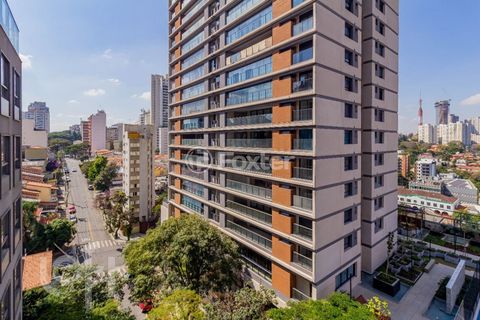 Image 8 - 854283