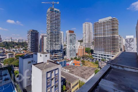 Image 6 - 854283
