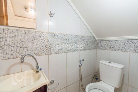 Image 19 - 854332
