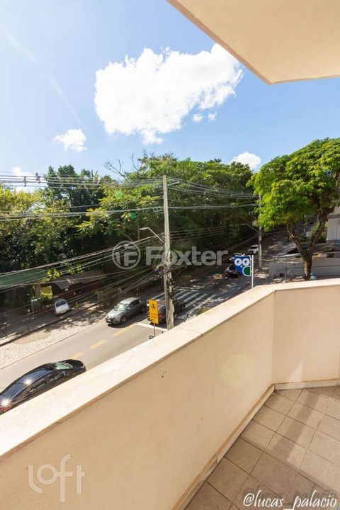 Image 6 - 854394