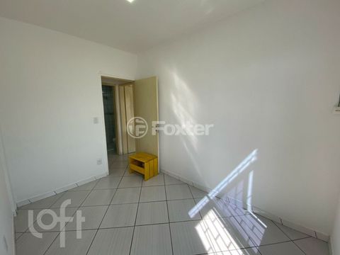 Image 9 - 854678