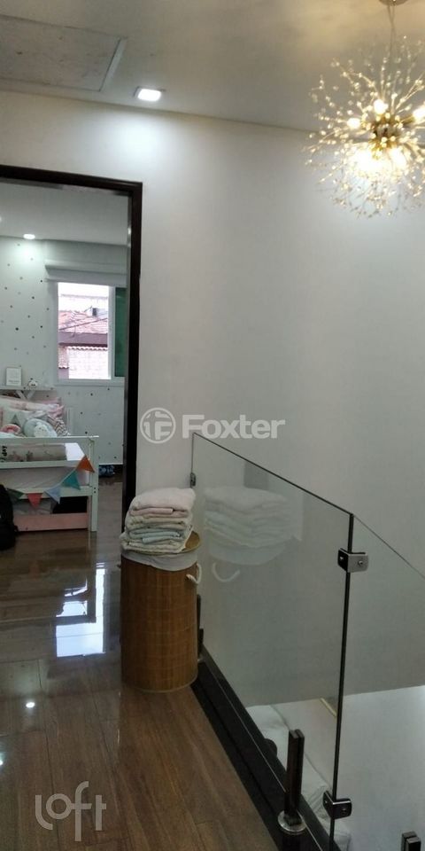 Image 7 - 854733