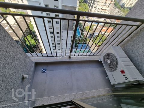 Image 0 - 854735