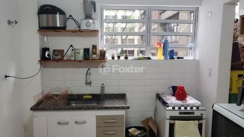 Image 6 - 854744