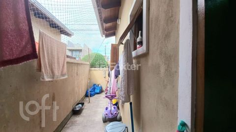 Image 9 - 854785