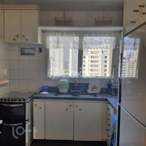 Image 7 - 854789