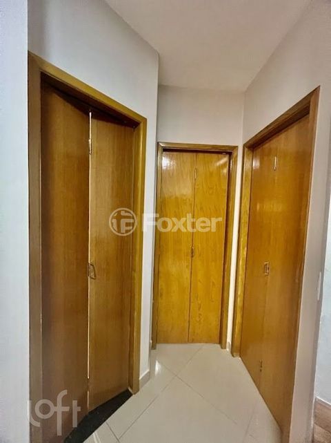 Image 6 - 854797