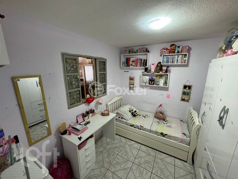 Image 9 - 854930