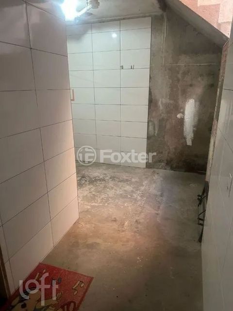 Image 4 - 854977