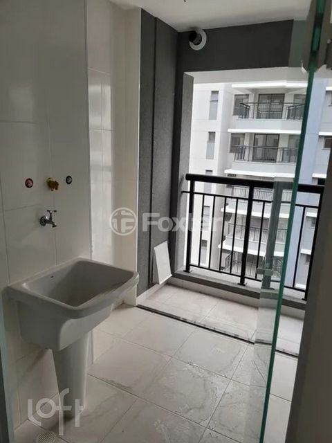 Image 6 - 855003