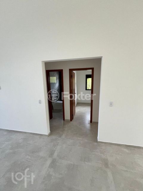 Image 3 - 855102