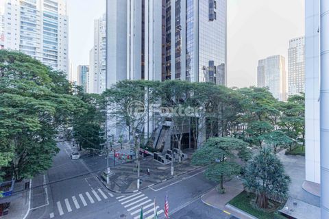 Image 2 - 855164