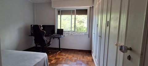 Image 10 - 855190