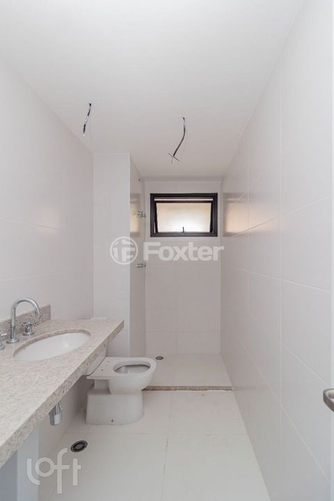 Image 3 - 855280