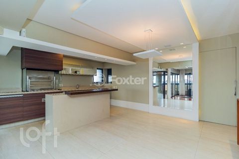 Image 7 - 855319