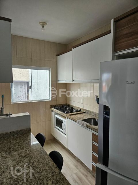 Image 7 - 855354