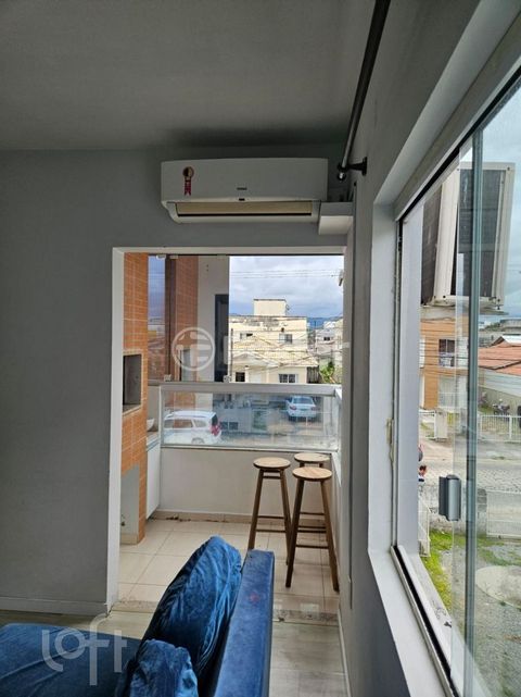 Image 3 - 855354