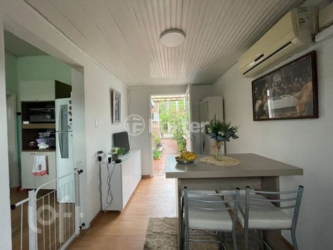 Image 11 - 855418