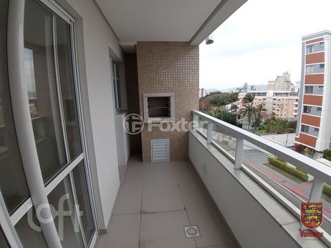 Image 6 - 855434
