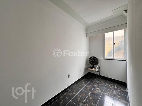 Image 7 - 855435