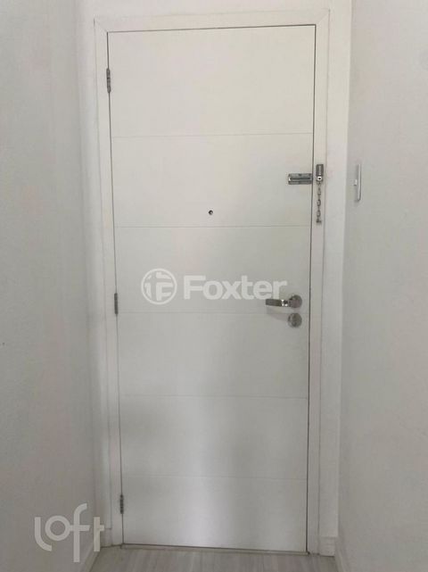 Image 7 - 855457