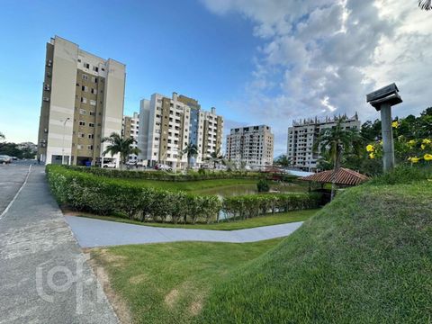 Image 11 - 855484