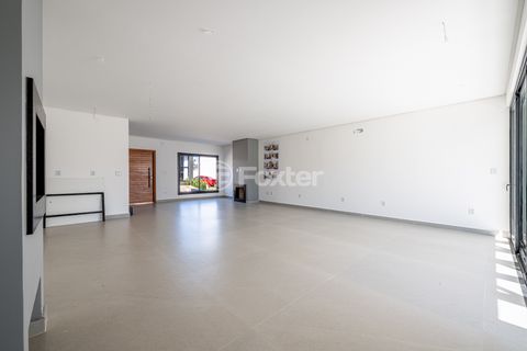 Image 6 - 855535