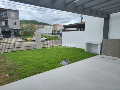Image 4 - 855535