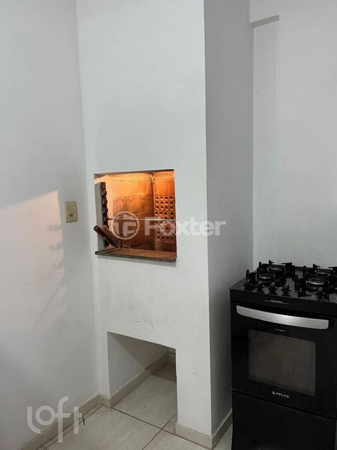 Image 7 - 855563