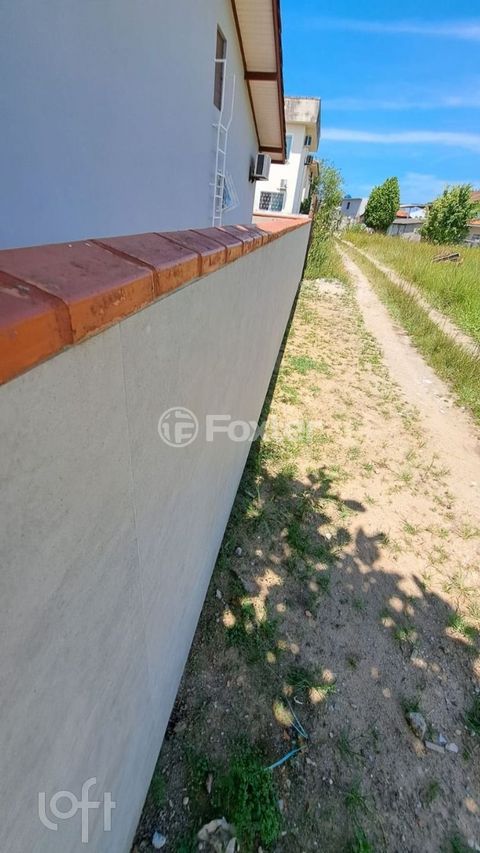 Image 9 - 855594
