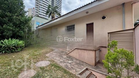 Image 4 - 855738