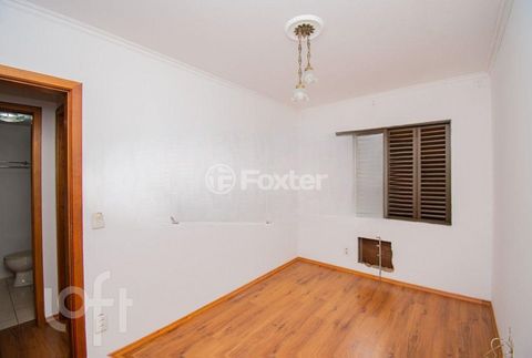 Image 8 - 855754