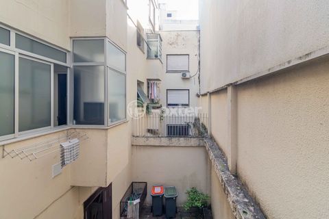 Image 13 - 855780