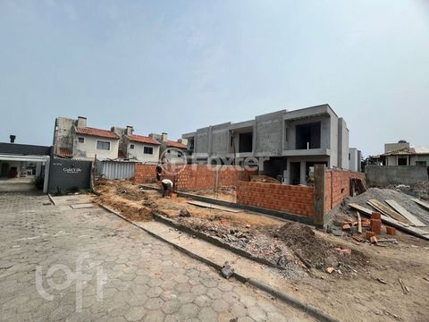Image 7 - 855783