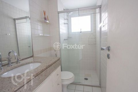 Image 9 - 855889
