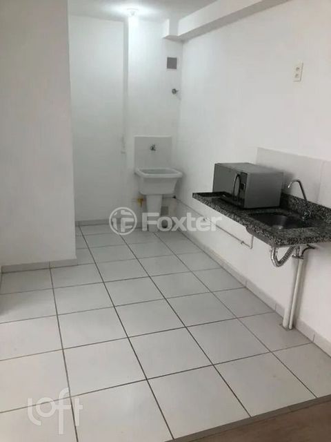 Image 3 - 855915