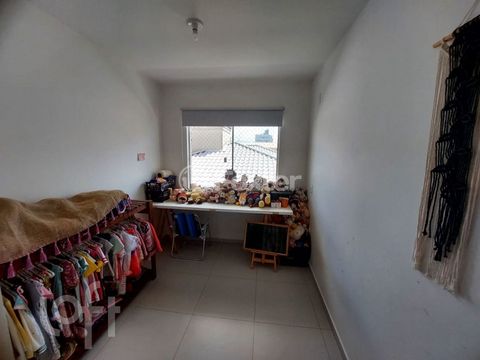 Image 7 - 855926