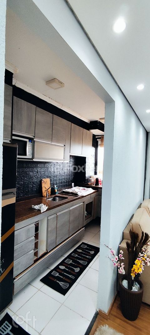 Image 7 - 855961