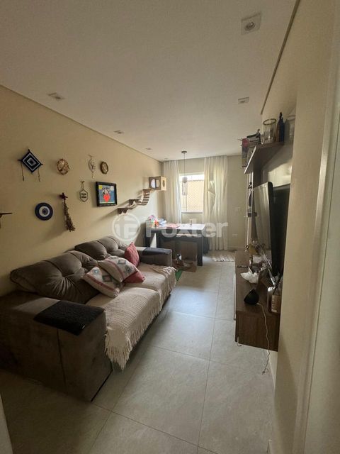 Image 1 - 856077